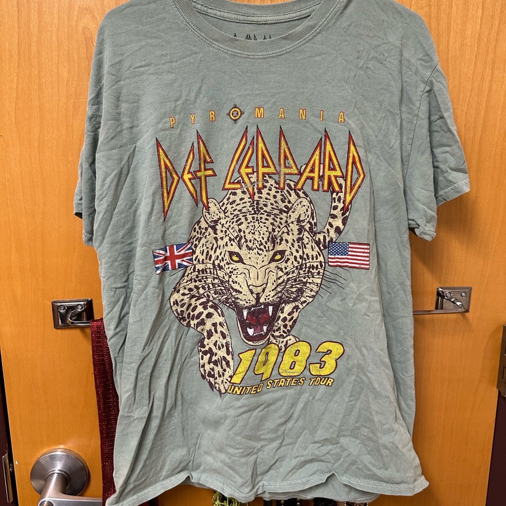 vintage def leppard t shirt